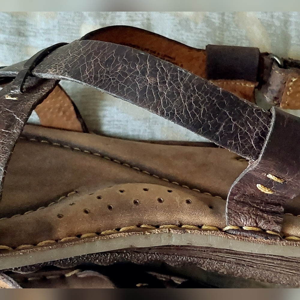 New Born Dark Brown Leather Strappy Sandals Size 7 - Picture 12 of 13